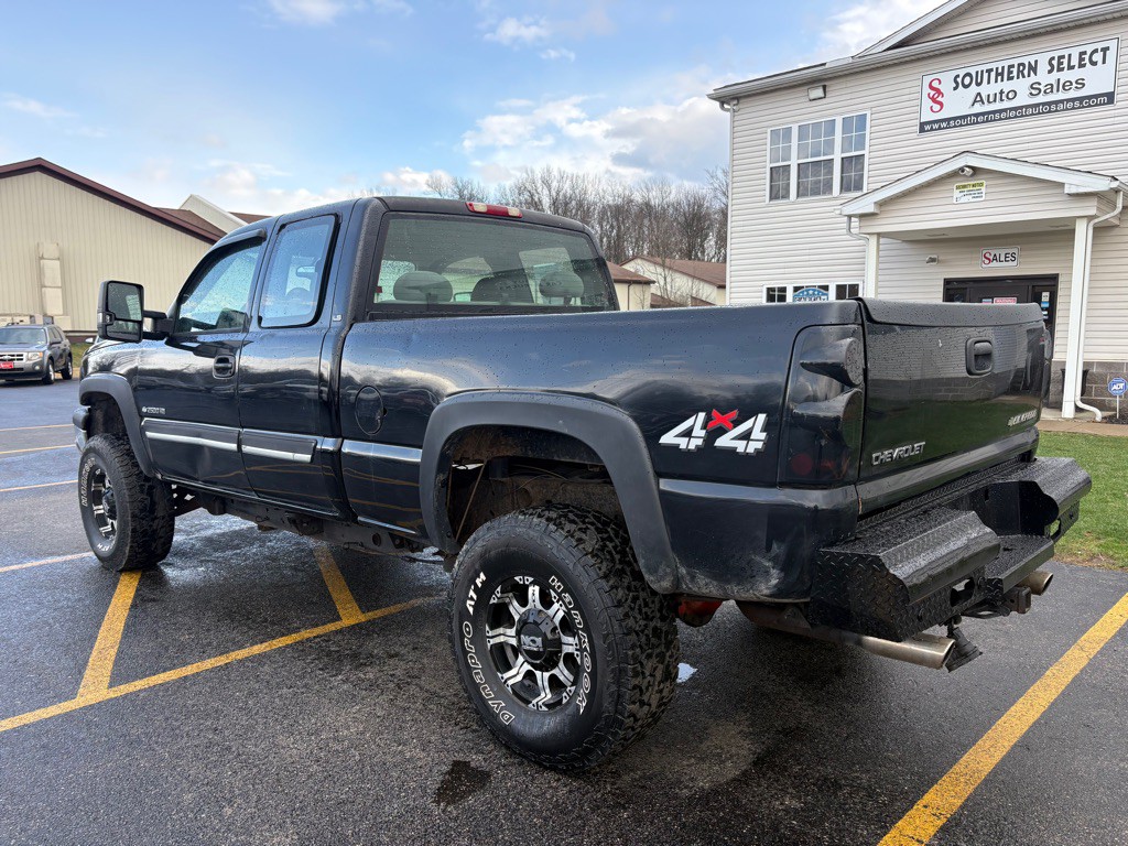 2004 Chevrolet Silverado 1500 Image 8