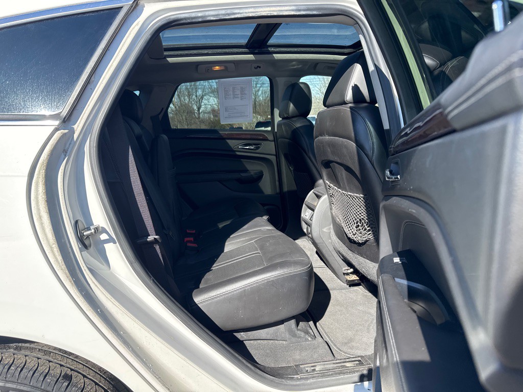 2013 Cadillac SRX Image 12