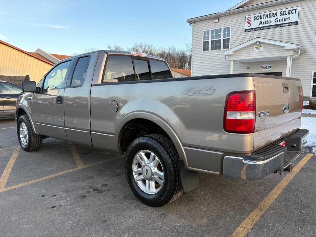 2004 Ford F-150 Image 8