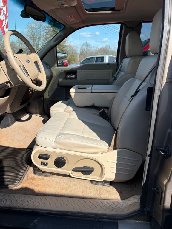 2004 Ford F-150 Image 9