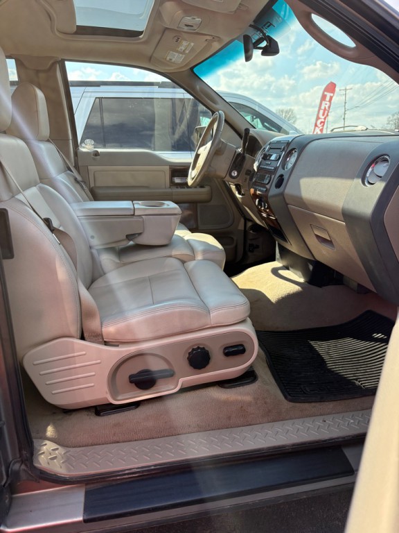 2004 Ford F-150 Image 11