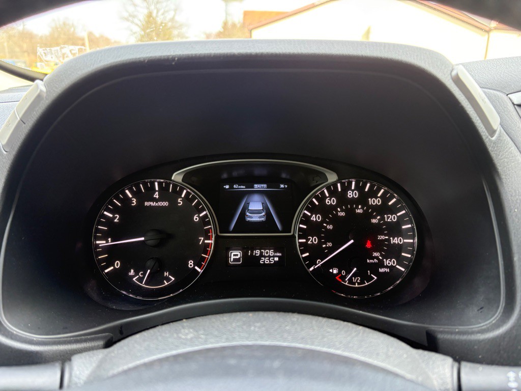 2013 Nissan Pathfinder Image 15