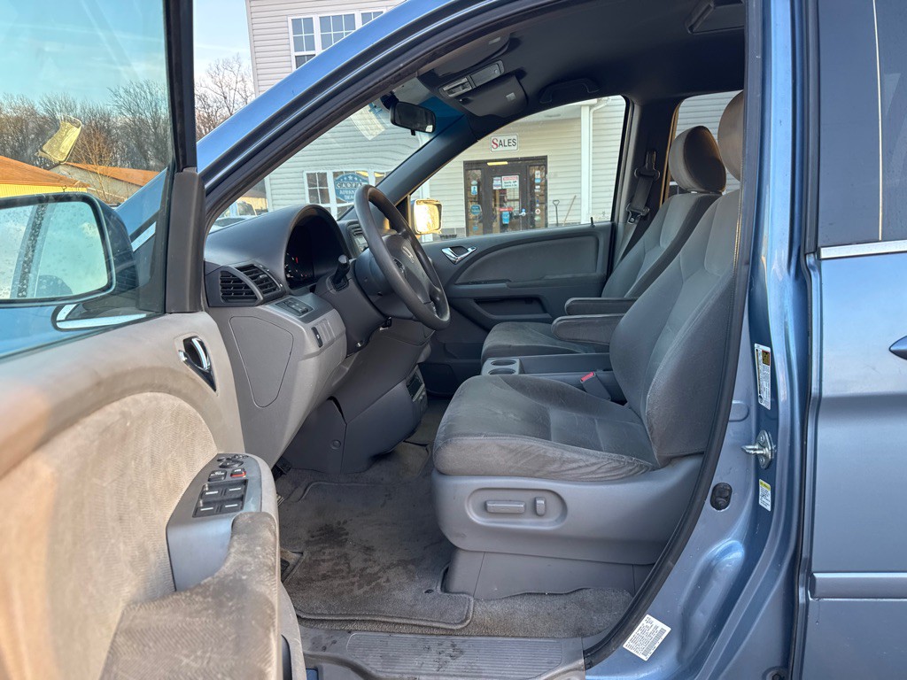 2010 Honda Odyssey Image 9