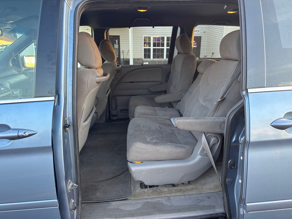 2010 Honda Odyssey Image 10