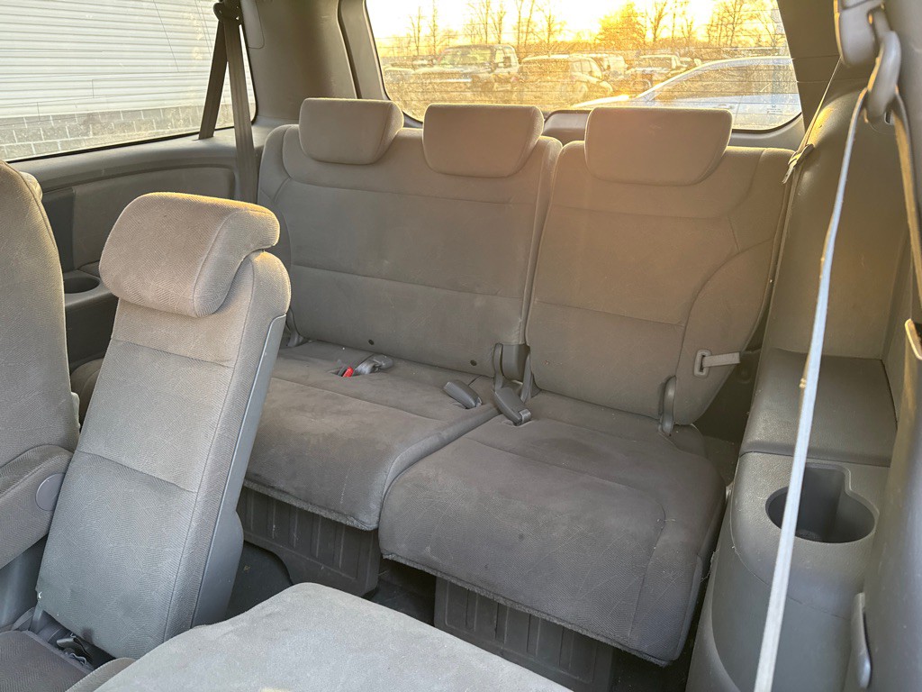 2010 Honda Odyssey Image 11
