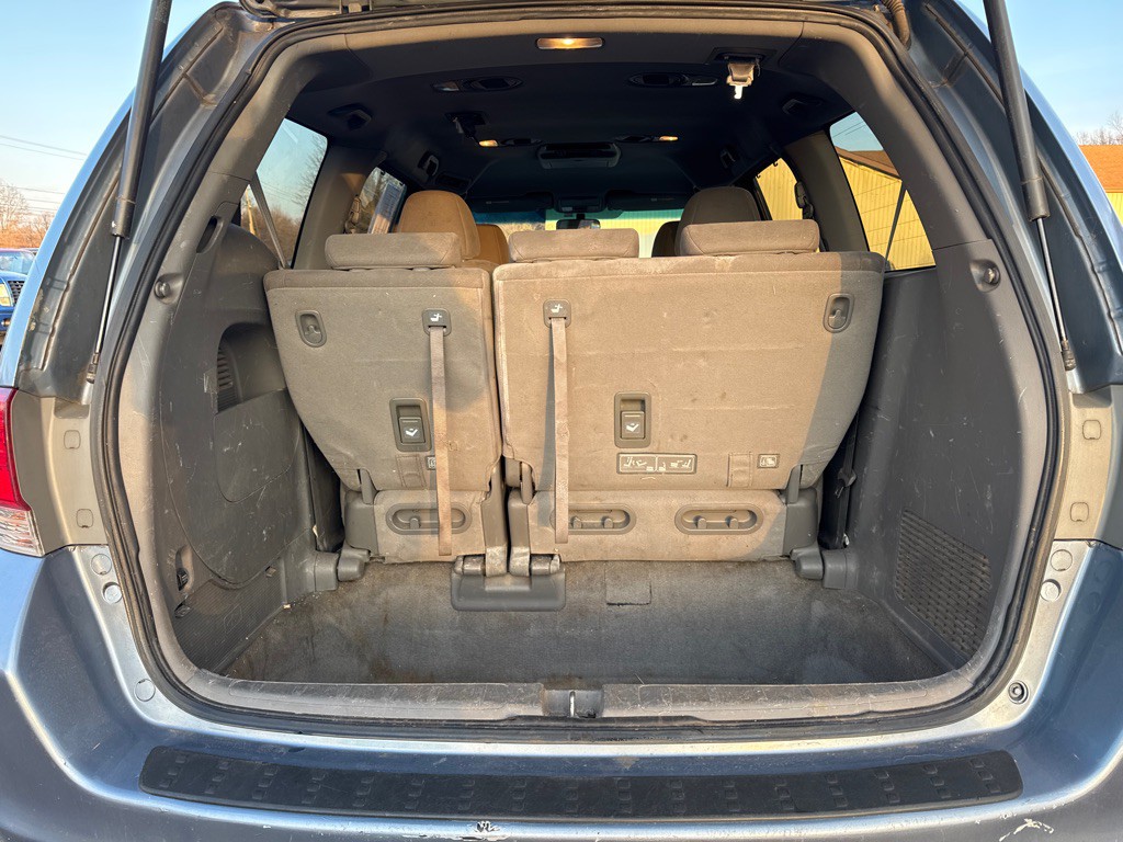 2010 Honda Odyssey Image 15