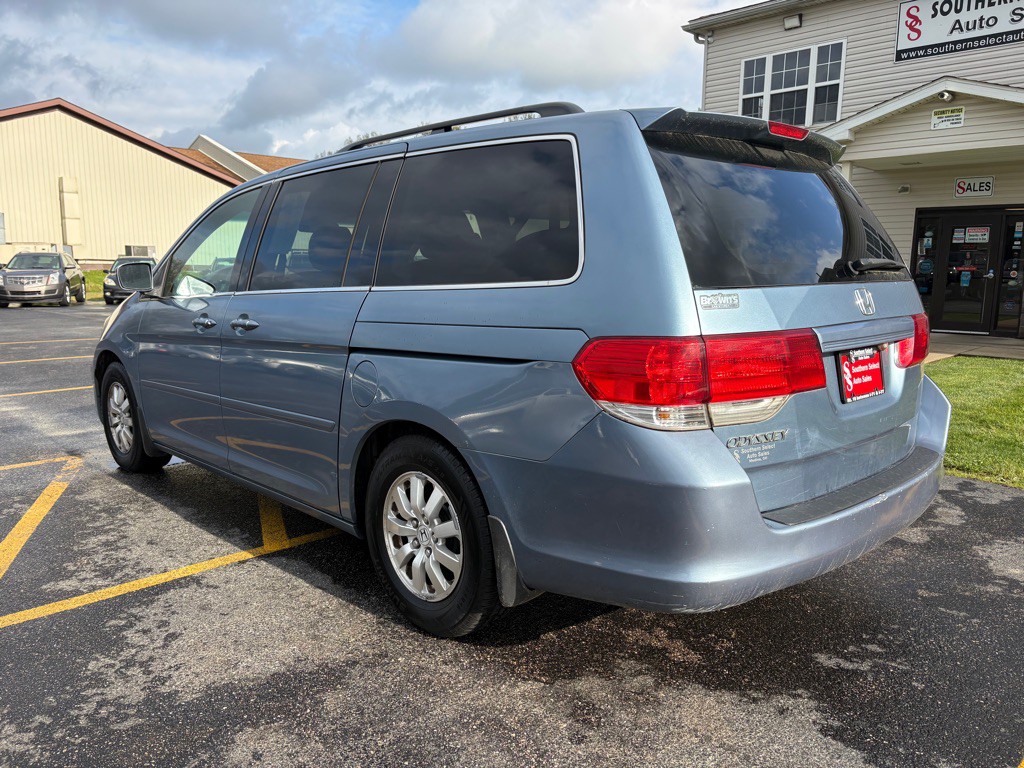 2010 Honda Odyssey Image 8