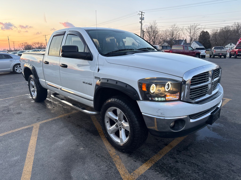 2008 Dodge Ram 1500 Image 4