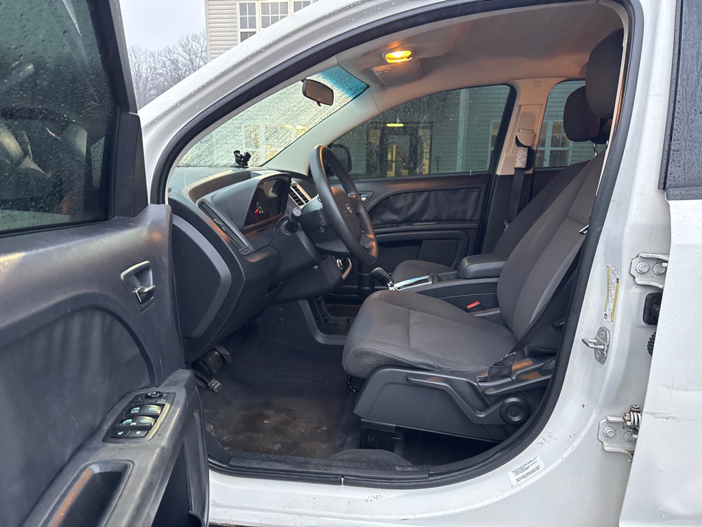 2010 Dodge Journey Image 9