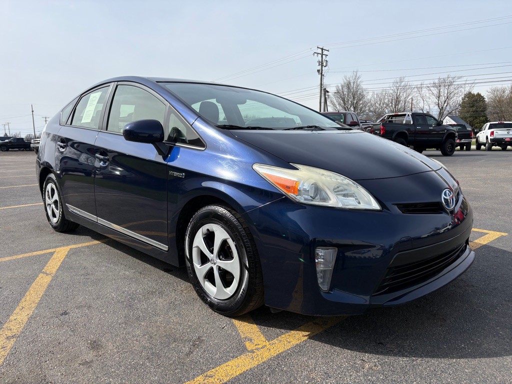 2014 Toyota Prius Image 4