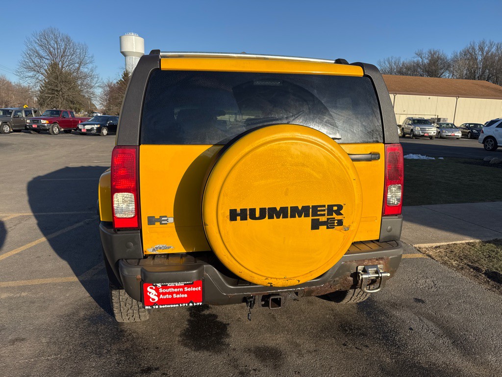 2007 HUMMER H3 Image 7