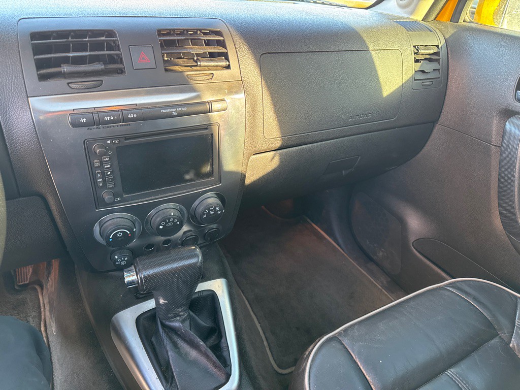 2007 HUMMER H3 Image 17