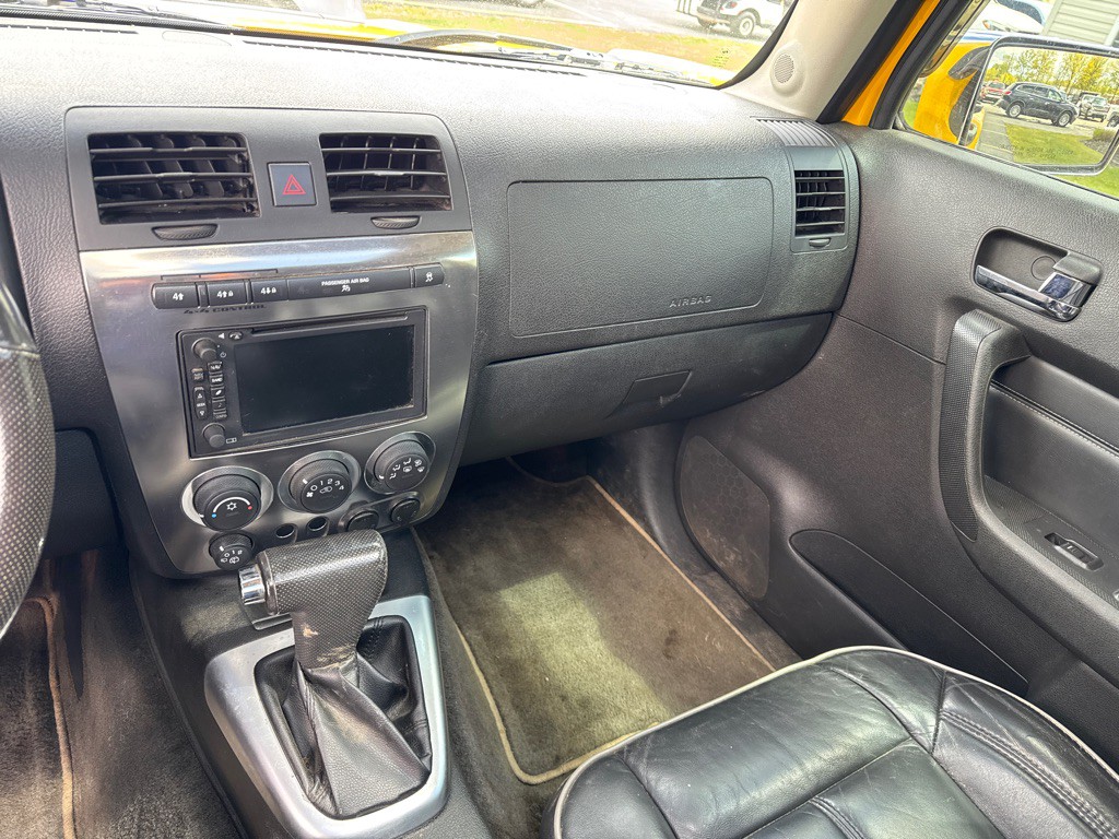 2007 HUMMER H3 Image 18