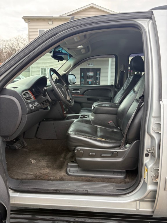 2013 Chevrolet Tahoe Image 9