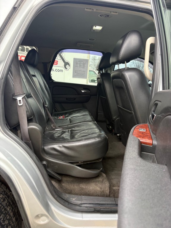 2013 Chevrolet Tahoe Image 12