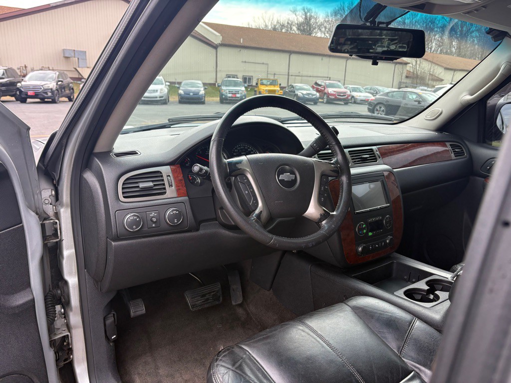 2013 Chevrolet Tahoe Image 15