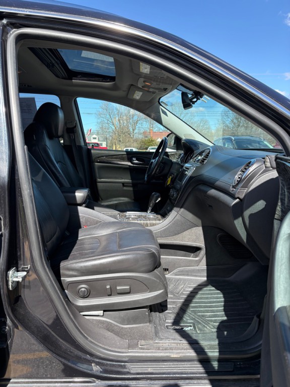 2013 Buick Enclave Image 11