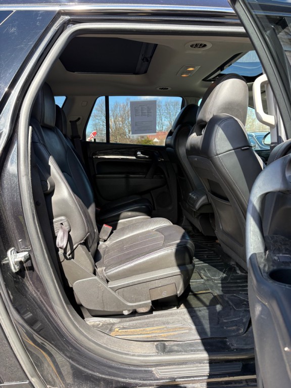 2013 Buick Enclave Image 12
