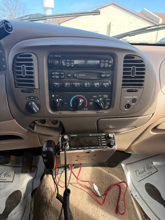 1997 Ford F-150 Image 13