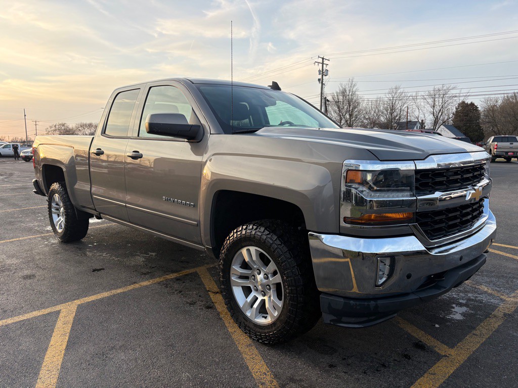 2017 Chevrolet Silverado 1500 Image 4