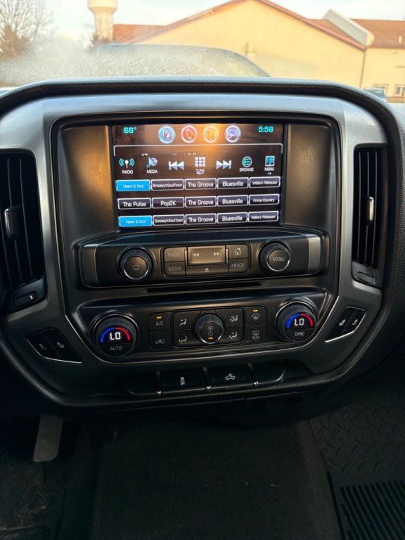 2017 Chevrolet Silverado 1500 Image 15