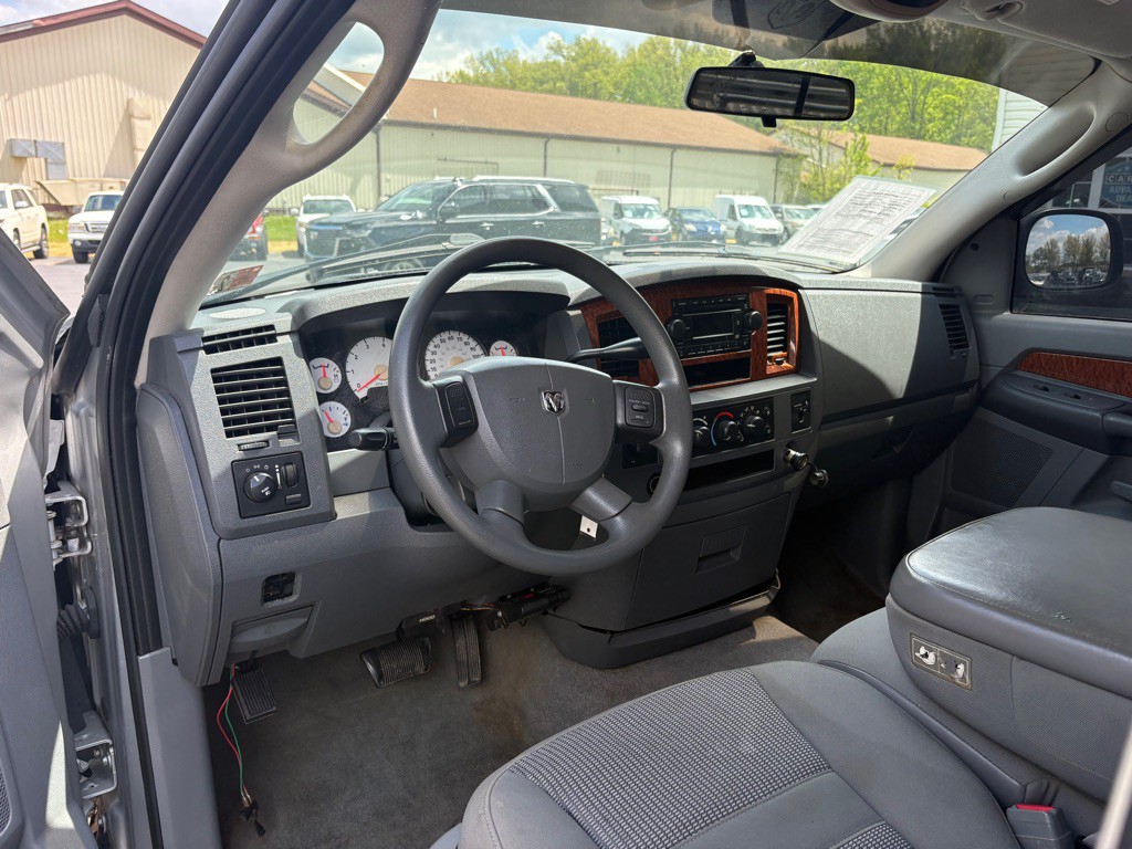 2006 Dodge Ram 1500 Image 12
