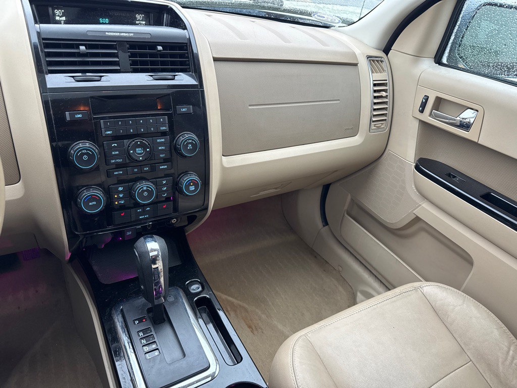 2012 Ford Escape Image 16