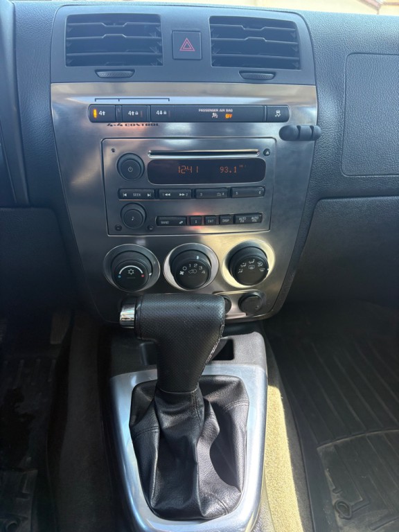 2008 HUMMER H3 Image 14