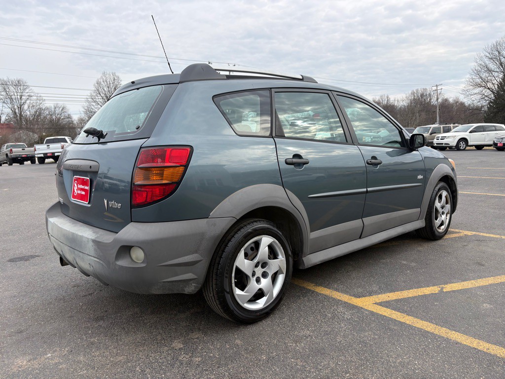2008 Pontiac Vibe Image 6