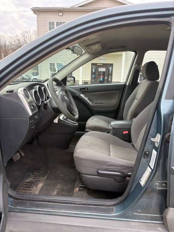 2008 Pontiac Vibe Image 9