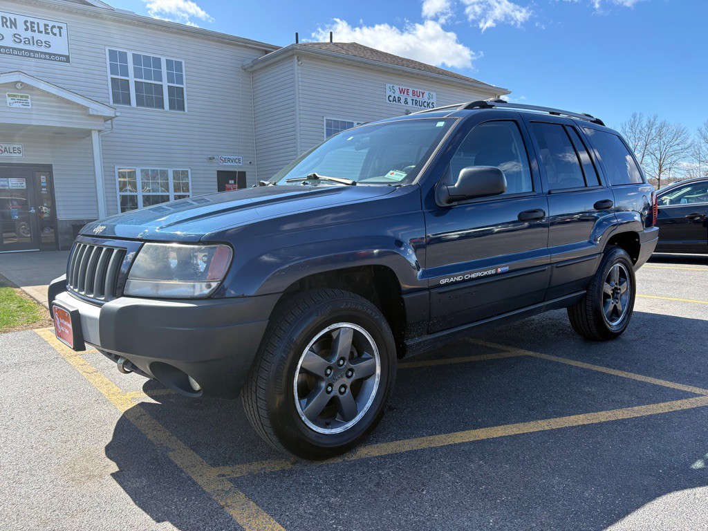 2004 Jeep Grand Cherokee Image 2