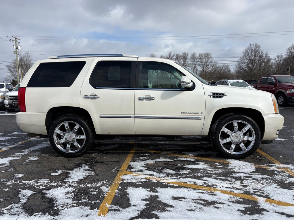 2007 Cadillac Escalade Image 5