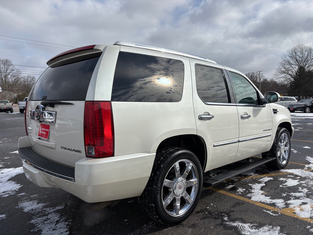 2007 Cadillac Escalade Image 6