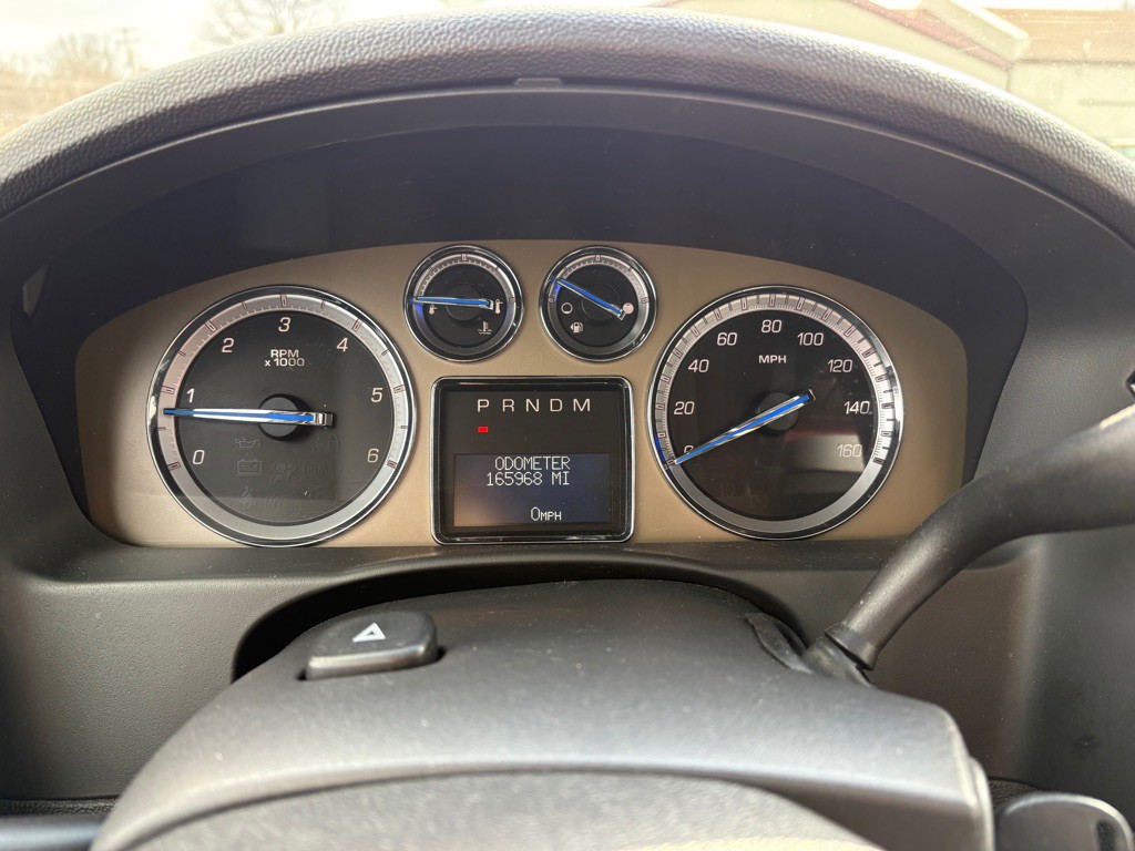 2007 Cadillac Escalade Image 17