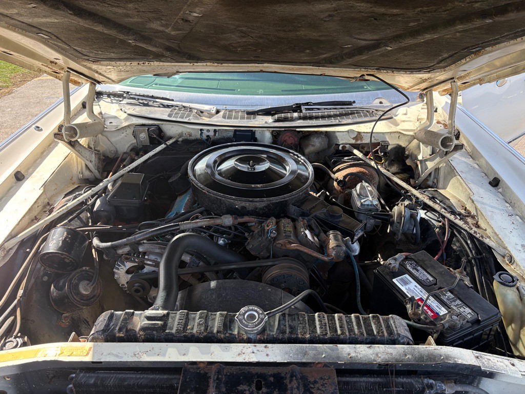 1972 Chrysler Imperial Image 13