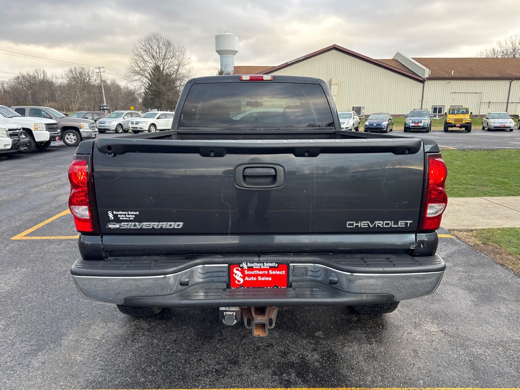 2004 Chevrolet Silverado 1500 Image 7