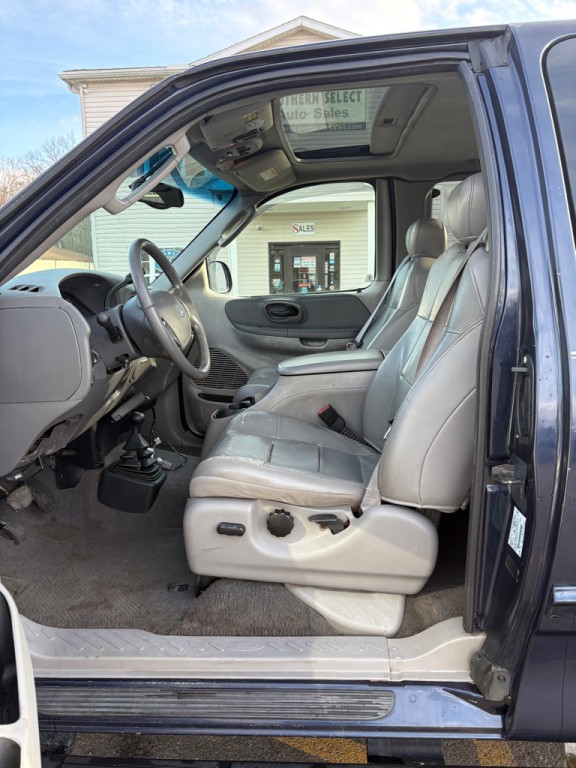 2003 Ford F-150 Image 9