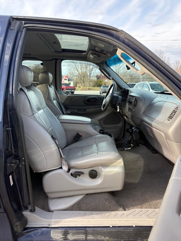 2003 Ford F-150 Image 11