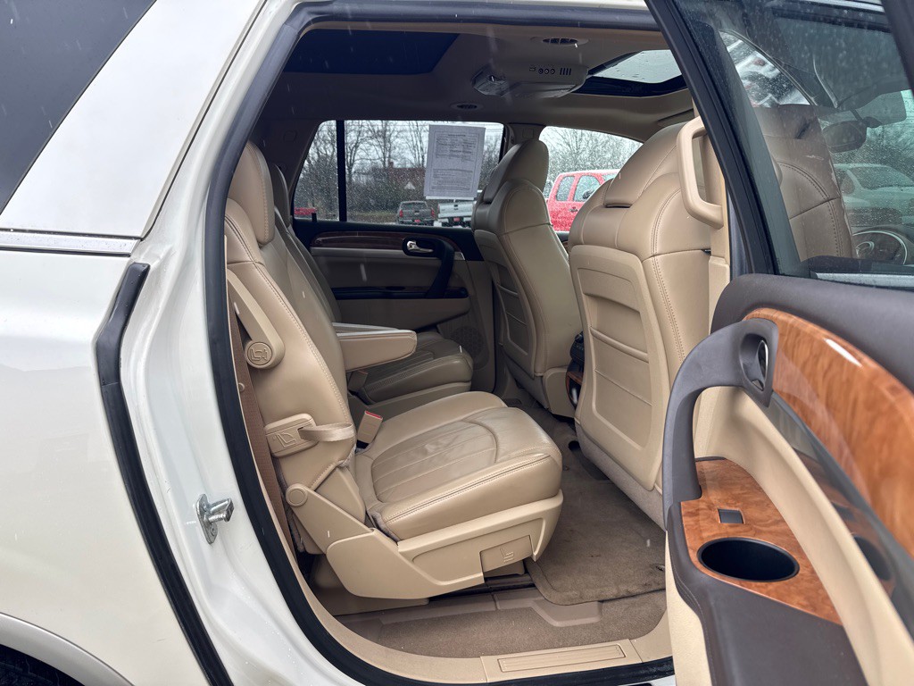2009 Buick Enclave Image 15