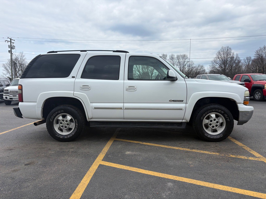 2002 Chevrolet Tahoe Image 5
