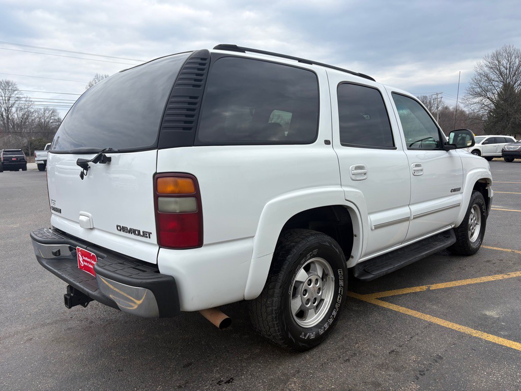 2002 Chevrolet Tahoe Image 6