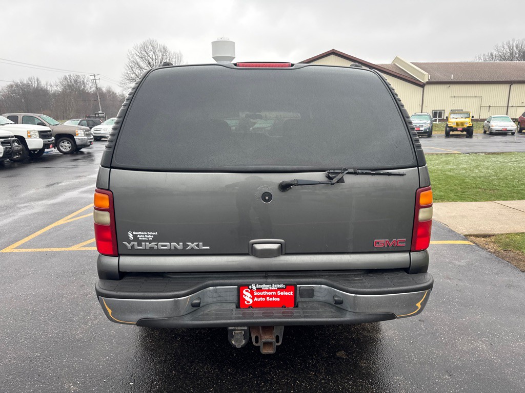 2002 GMC Yukon Image 7