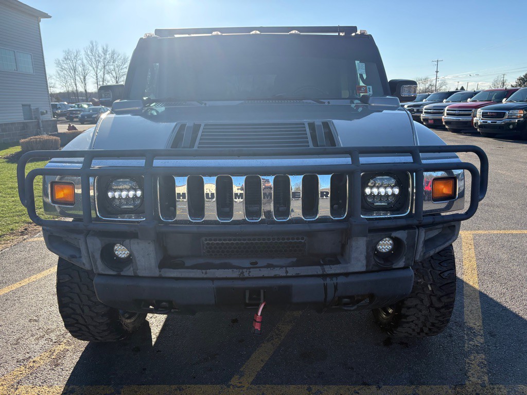 2003 HUMMER H2 Image 3