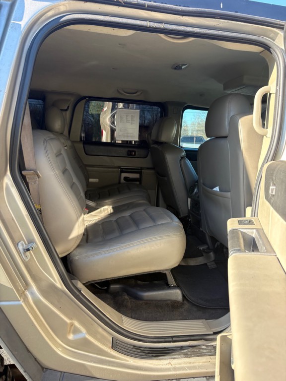 2003 HUMMER H2 Image 13