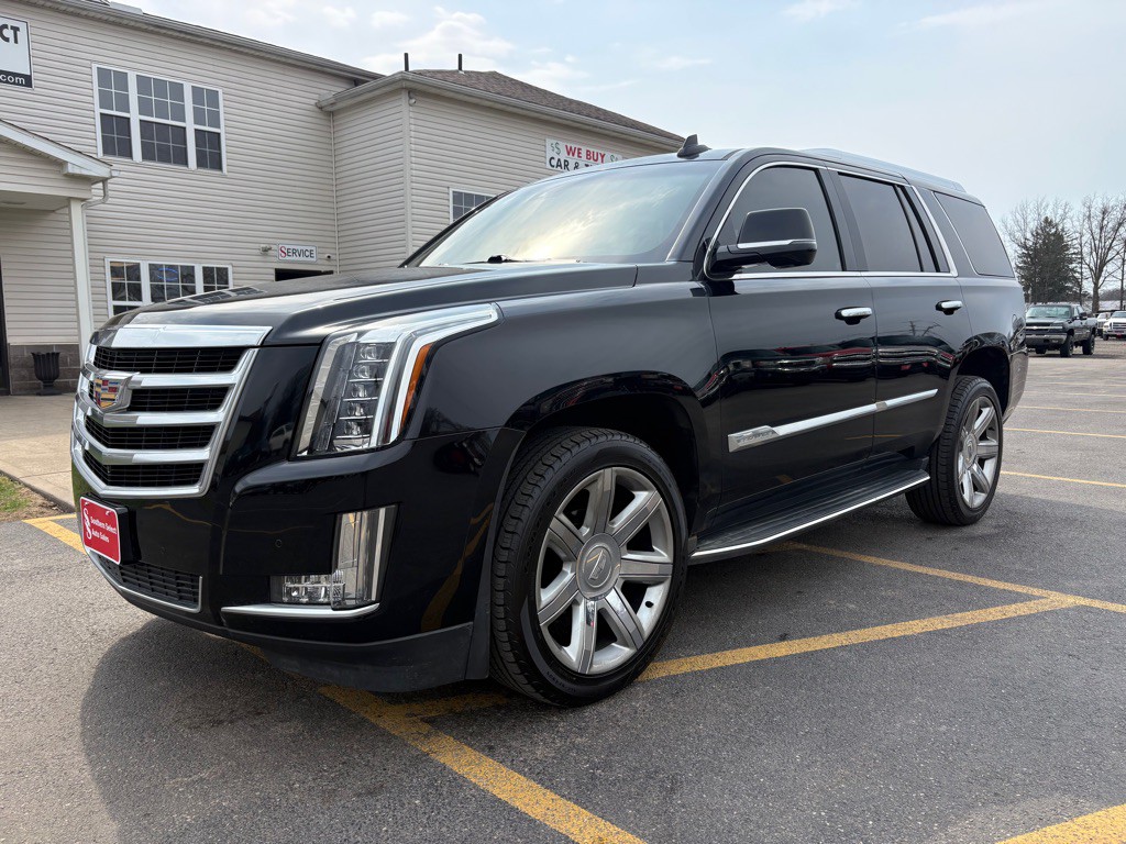 2016 Cadillac Escalade Image 2