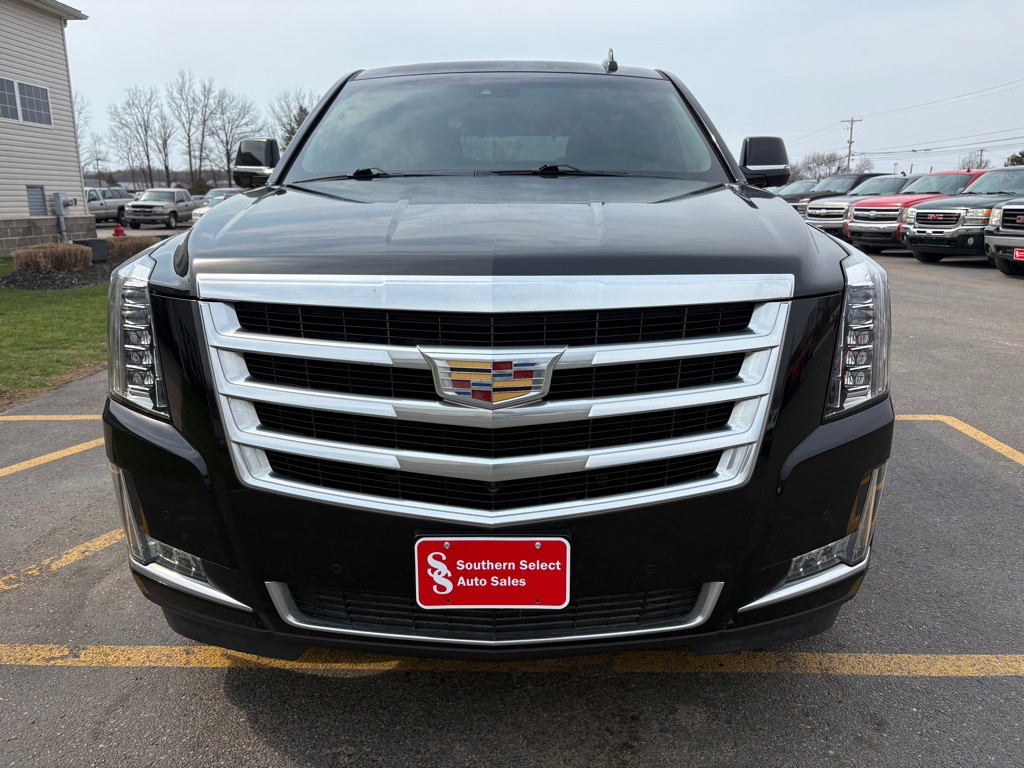 2016 Cadillac Escalade Image 3