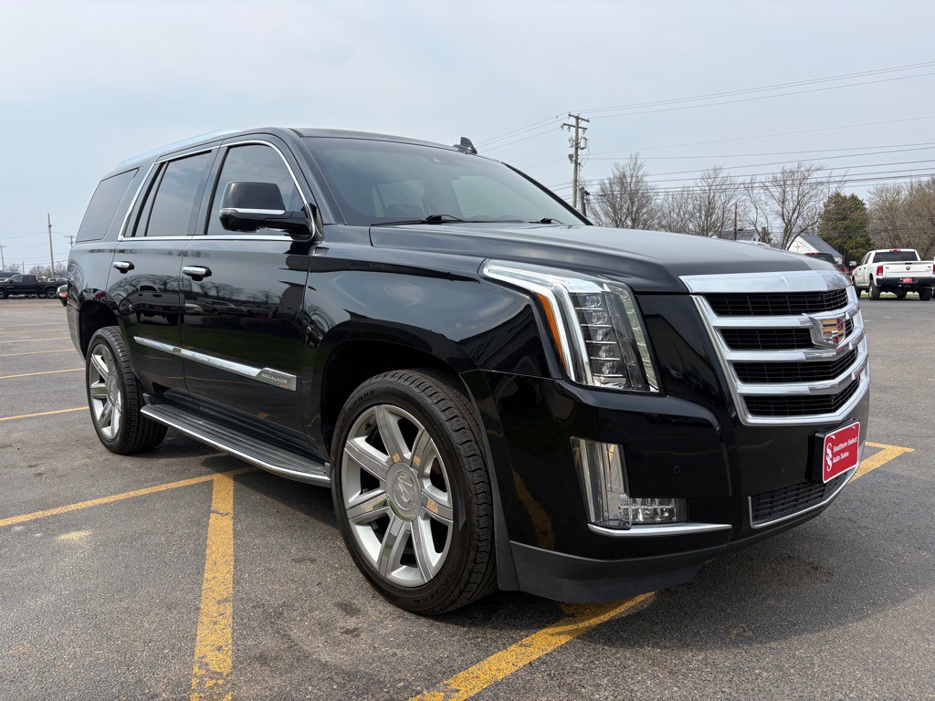 2016 Cadillac Escalade Image 4