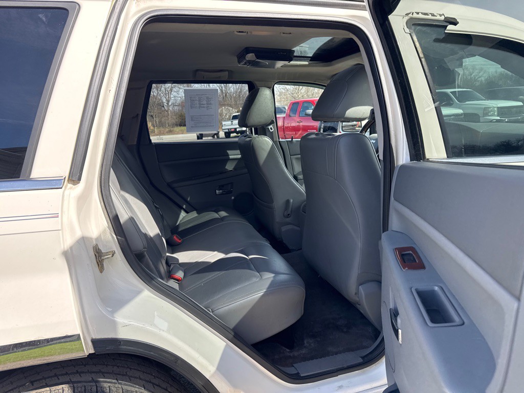 2005 Jeep Grand Cherokee Image 12