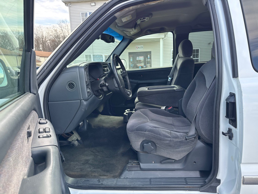 2002 GMC Sierra 2500 Image 11