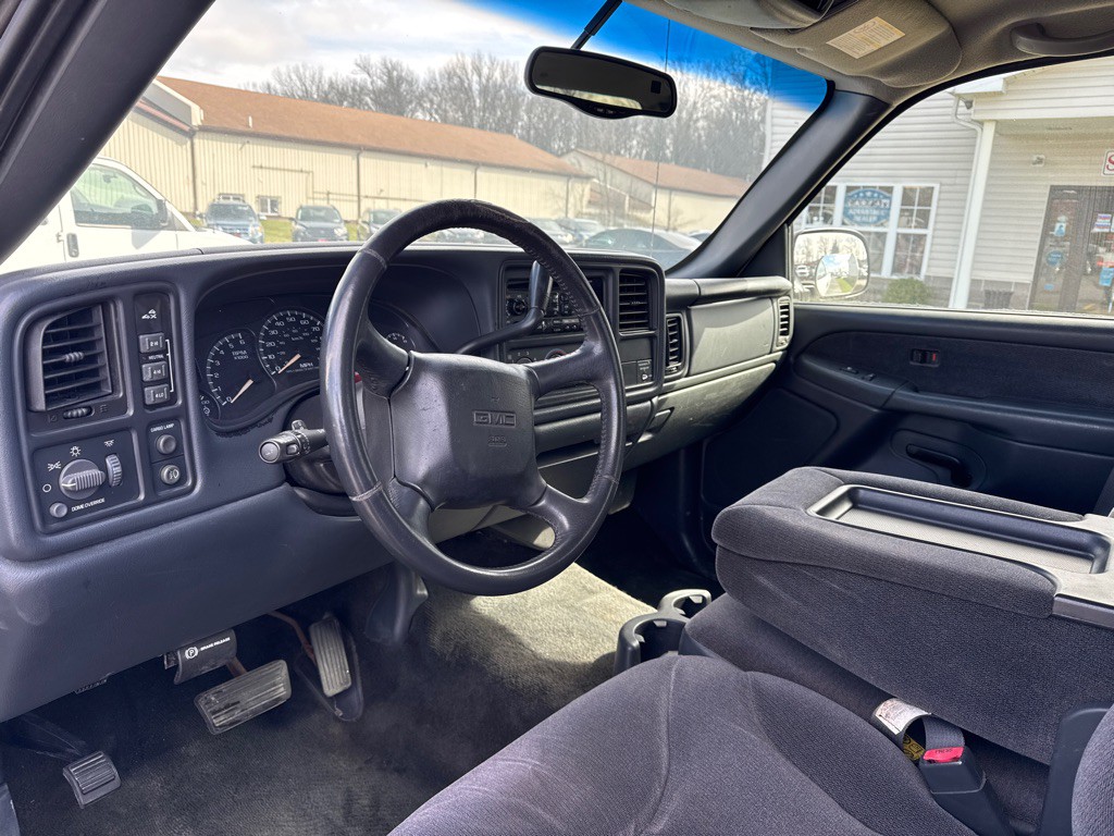 2002 GMC Sierra 2500 Image 15